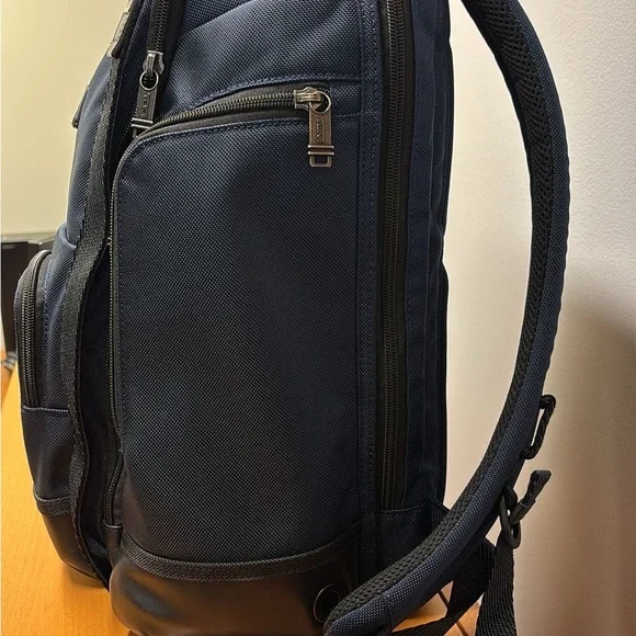 Used (2 months) Tumi Hedrick Deluxe Navy and Black Men's Backpack - Picture 2 of 4